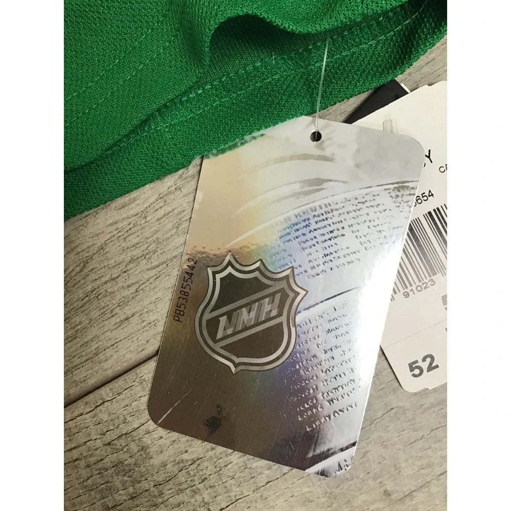 Adidas Victory Green Dallas Stars Robertson #21 Signed Authentic Jersey Size 52